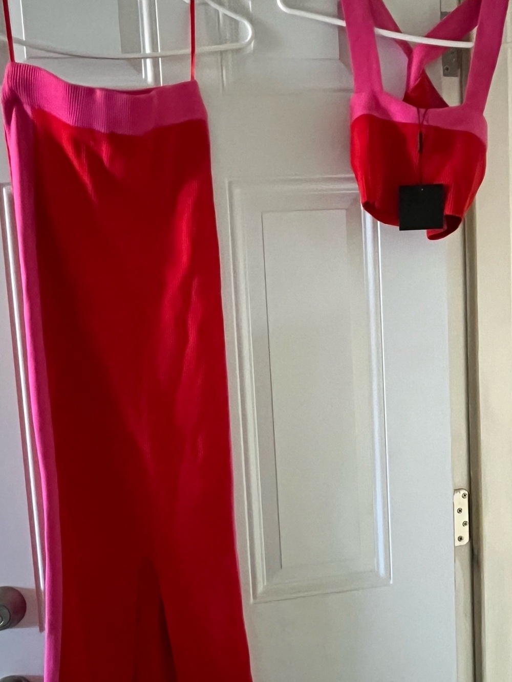 JLUXLABEL Two Piece-Two Tones Crop and Midi Skirt with a Split - Picture 2 of 5
